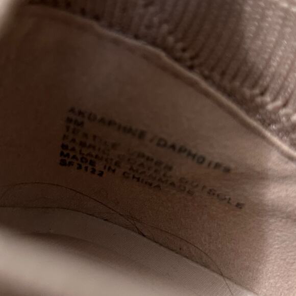 Anne Klein Daphne Rhinestone Wedge Sneaker Women's Sz 9M Blush Pink Y2K Glam - Picture 6 of 9